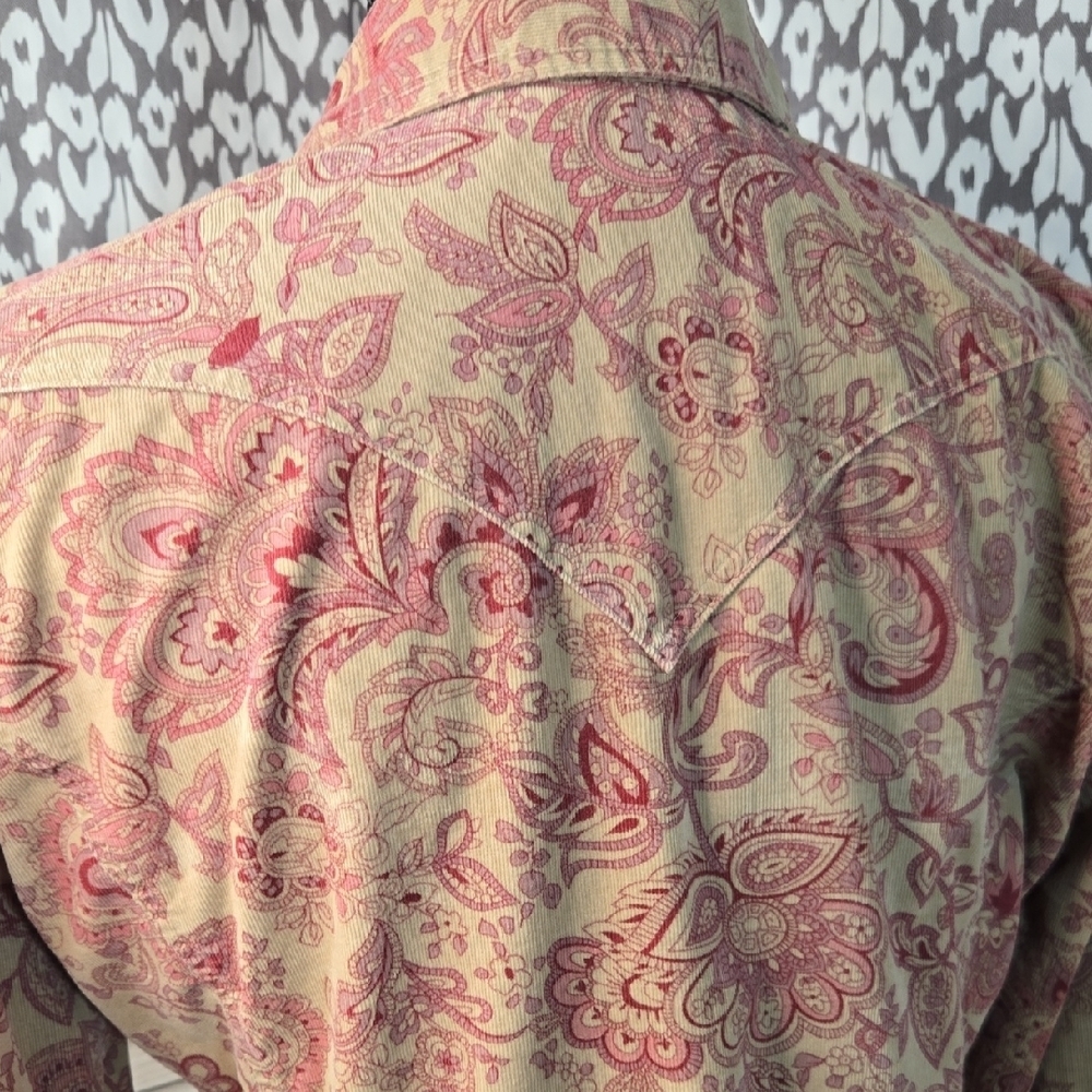Levi Western Rodeo Corduroy Paisley Pearl-Snap Shirt in Pink and Tan Long Sleeve - Picture 4 of 12